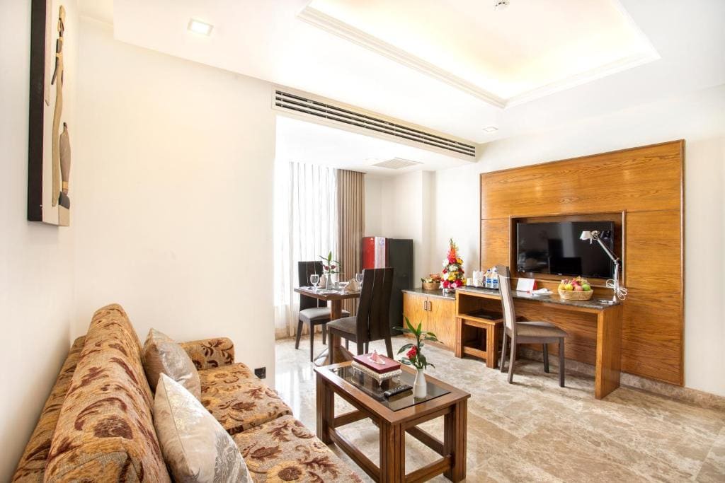 Royal Suite room - Image 2