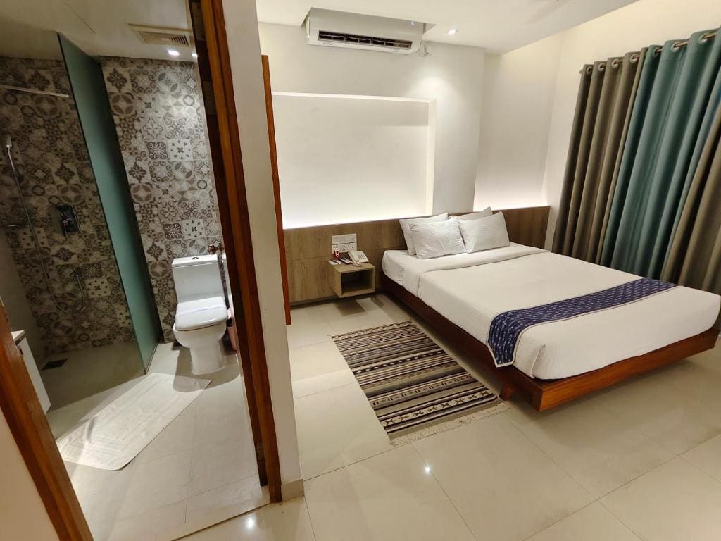 Queen Room room - Image 2