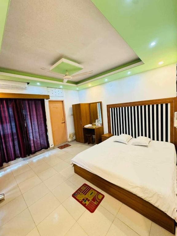 Deluxe Suite room - Image 1