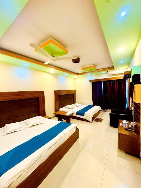 Quadruple Room room - Image 1