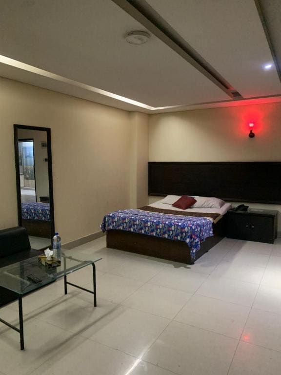 Deluxe Single Room room - Image 1