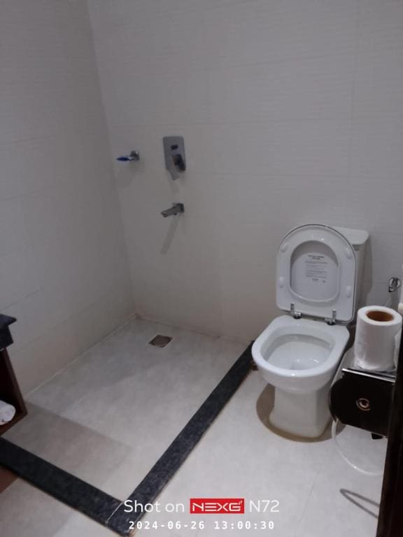 Twin Room with Mountain View room - Image 2