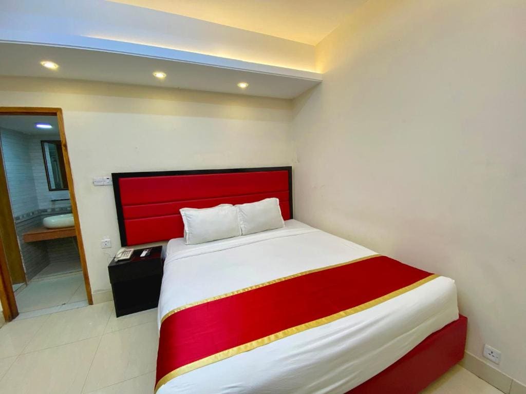 Deluxe Double Room room - Image 3