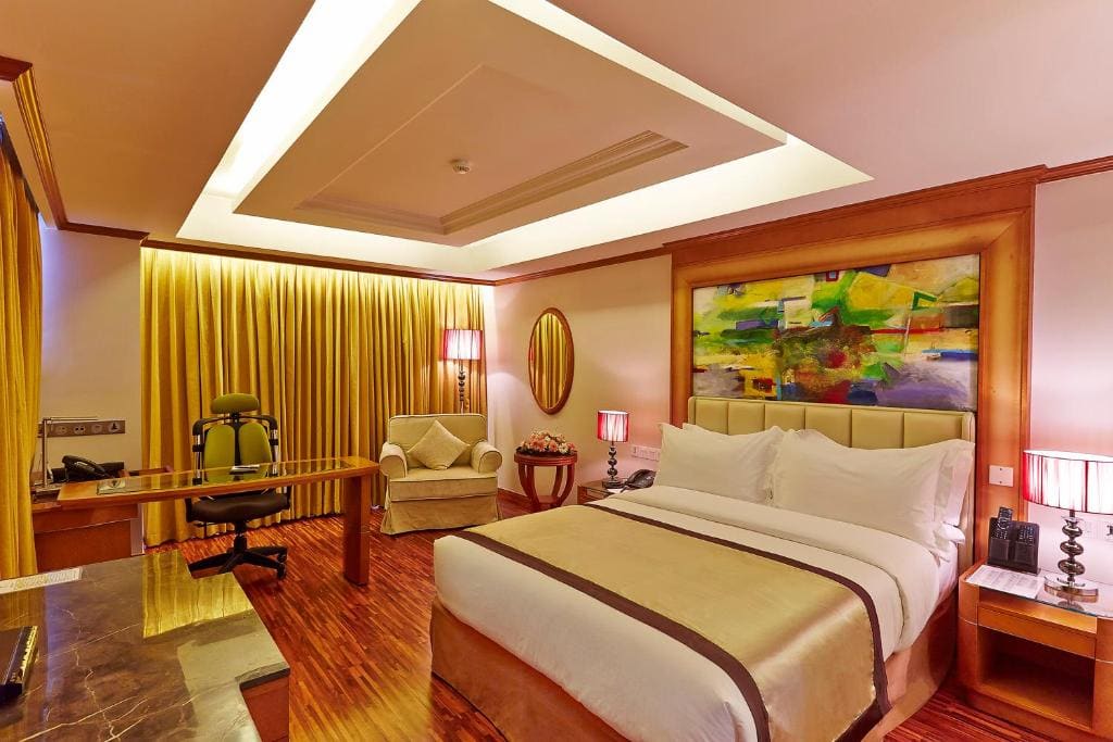 Business Class room - Image 3