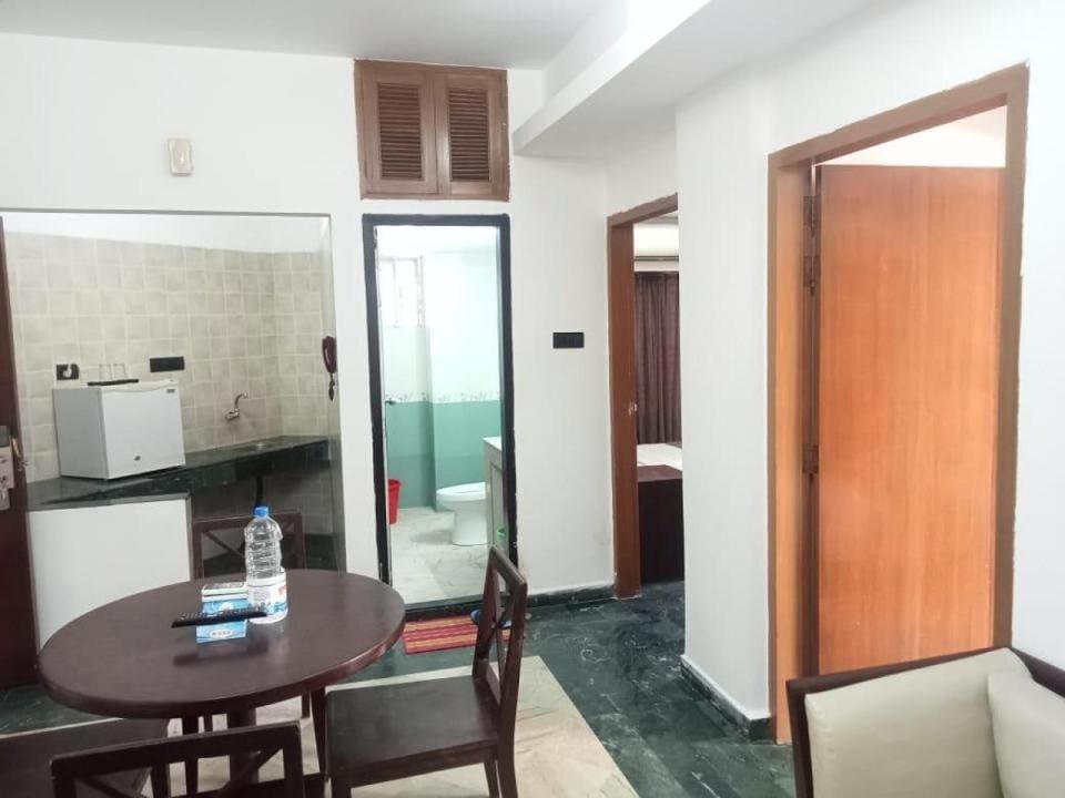 Deluxe Family Suite room - Image 2