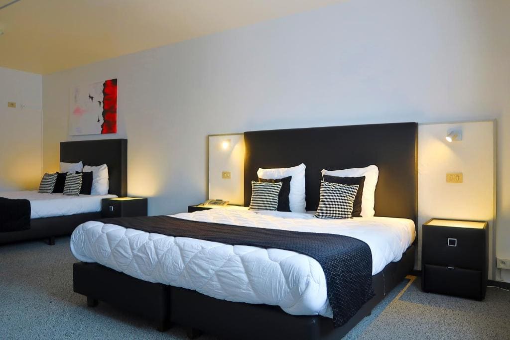 Suite room - Image 2