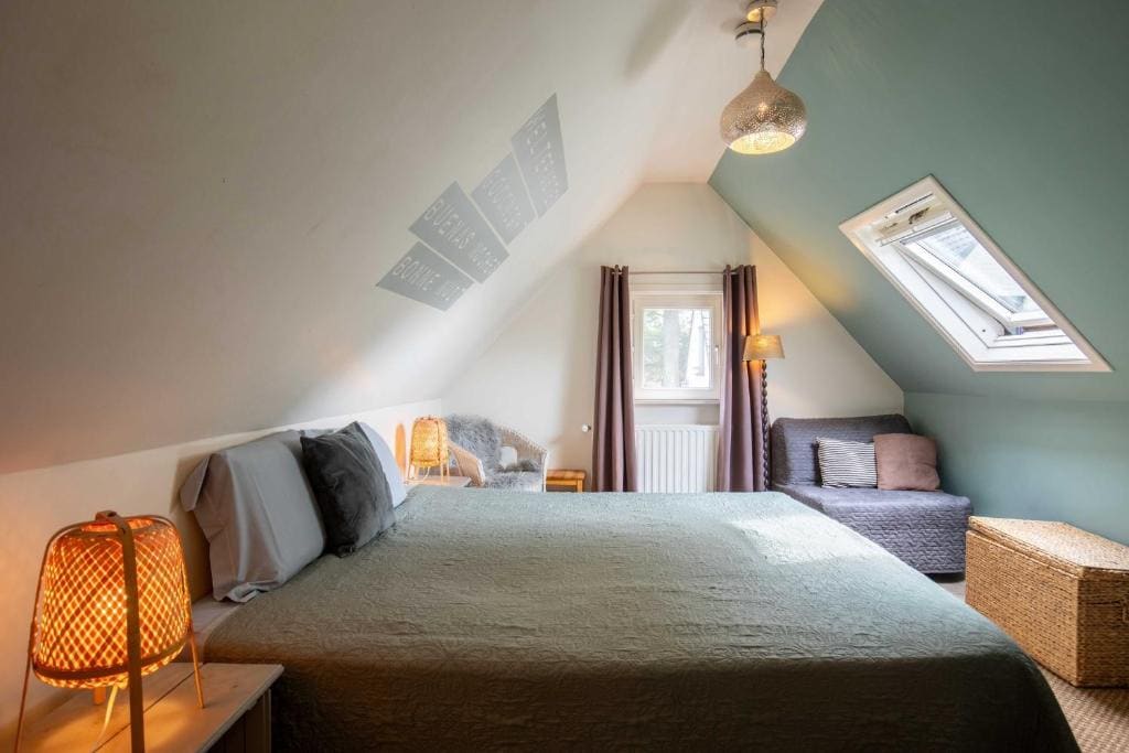 Cottage room - Image 3
