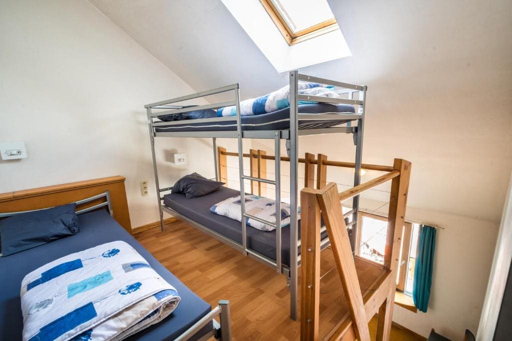 Family Room room - Image 1