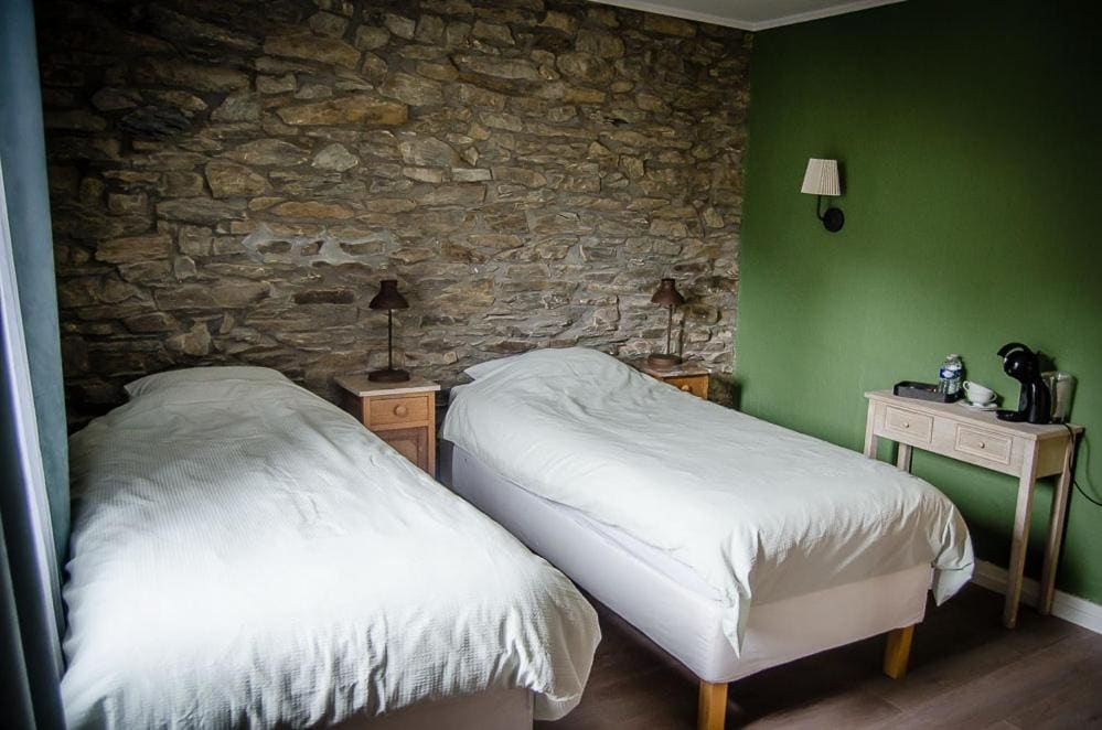 Standard Double or Twin Room room - Image 1