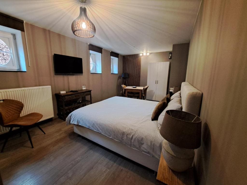 Standard Double Room room - Image 3