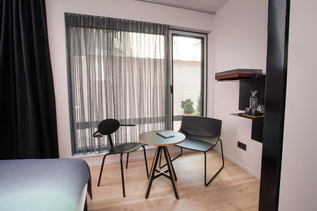 Double Room with Terrace room - Image 3