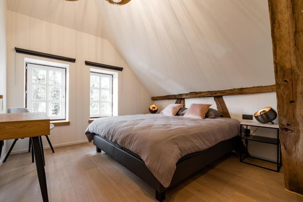 Deluxe Double Room room - Image 2