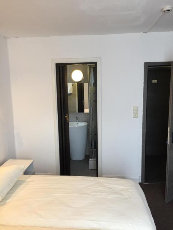 Family Room room - Image 1