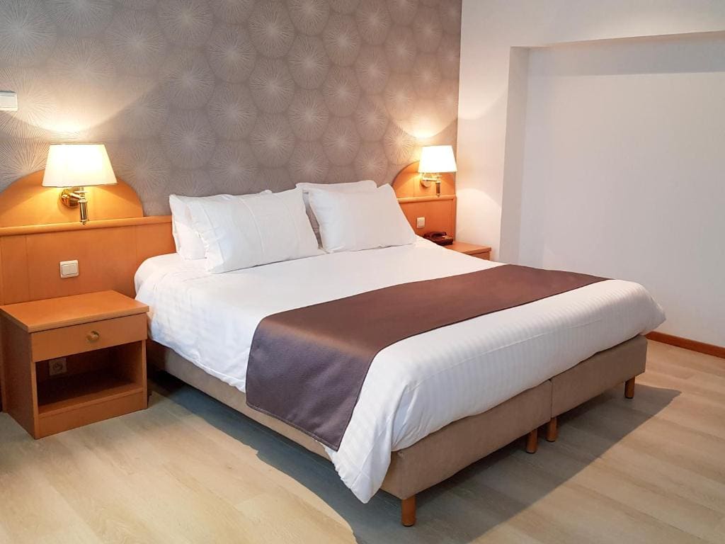 Superior King Room room - Image 1