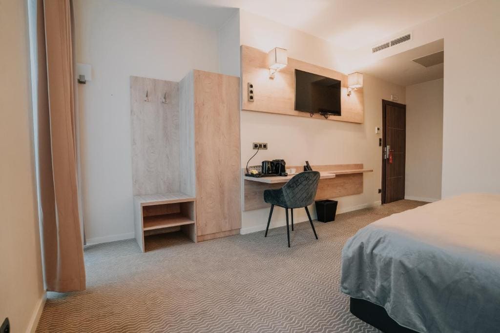Standard Double Room room - Image 3