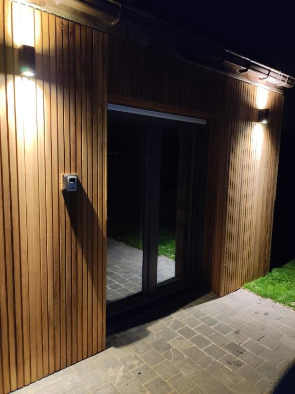 Double Room with Private Bathroom room - Image 1