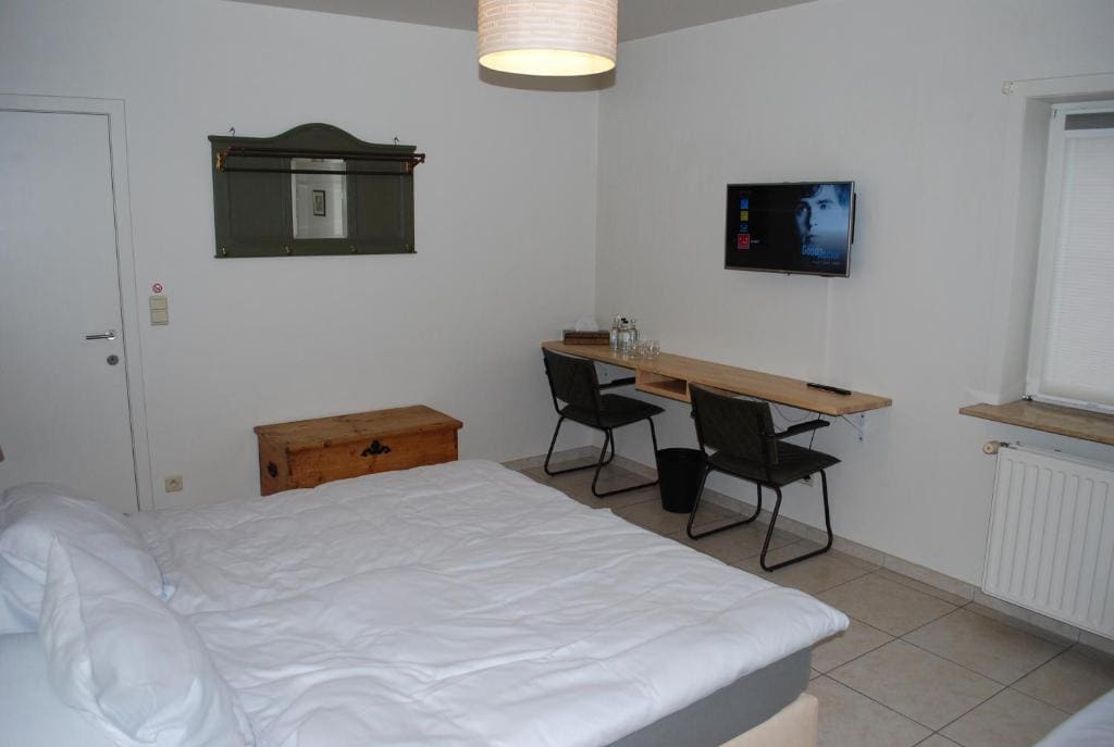 Double Room with Garden View n°27 room - Image 2