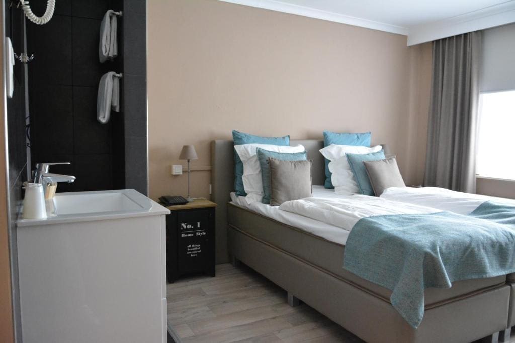 Double or Twin Room room - Image 3