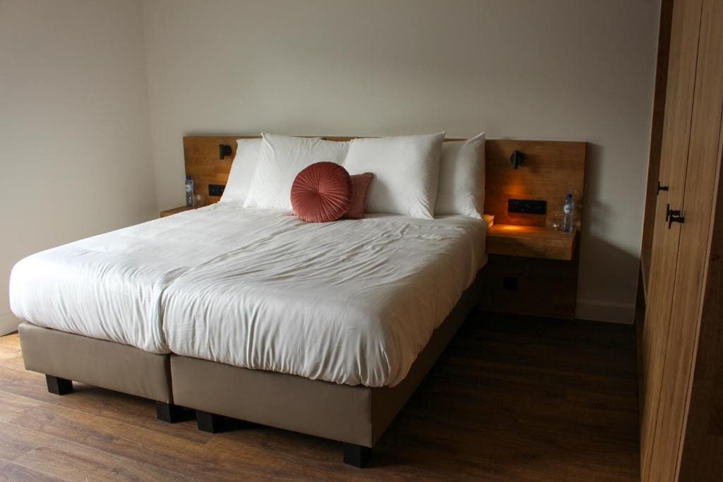 Double Room with Terrace room - Image 1