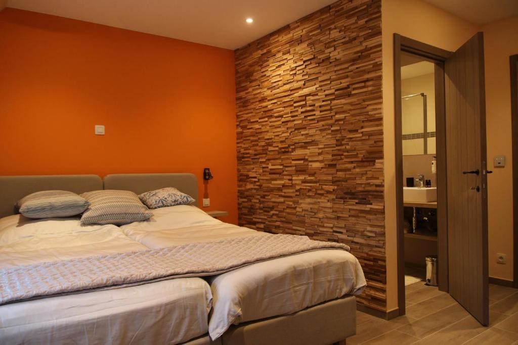 Deluxe Twin Room room - Image 1