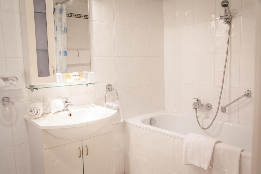 Classic Double Room room - Image 1