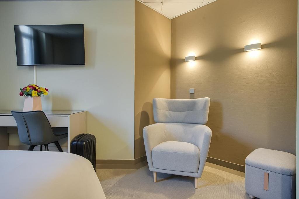Superior King Room room - Image 3