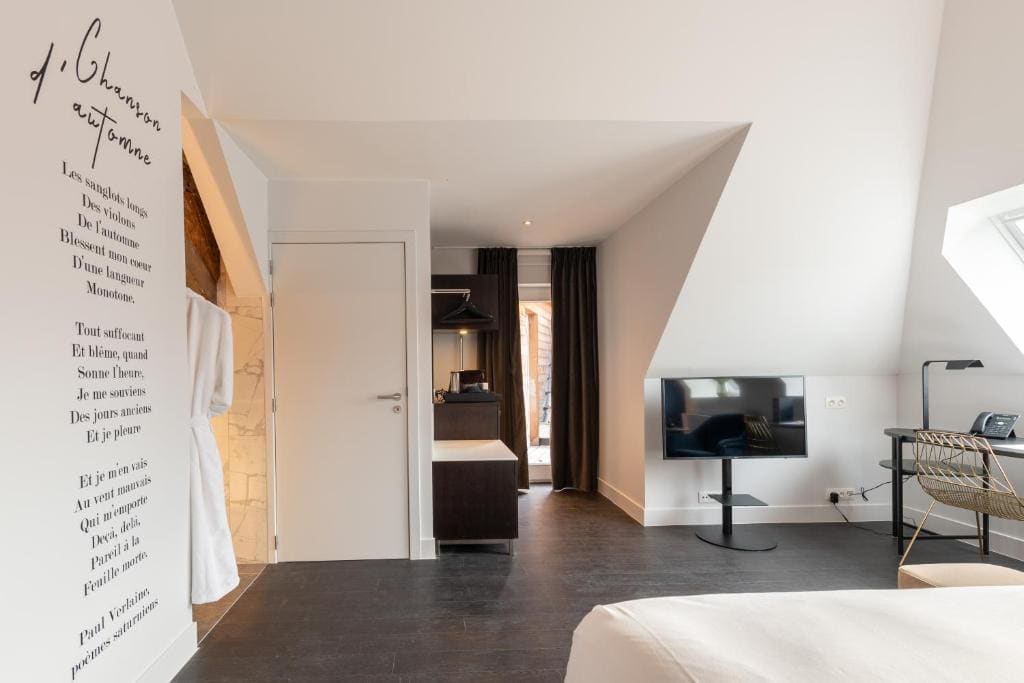 The Verlaine Suite room - Image 2