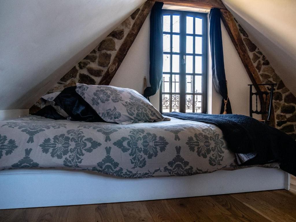 Deluxe Suite room - Image 2
