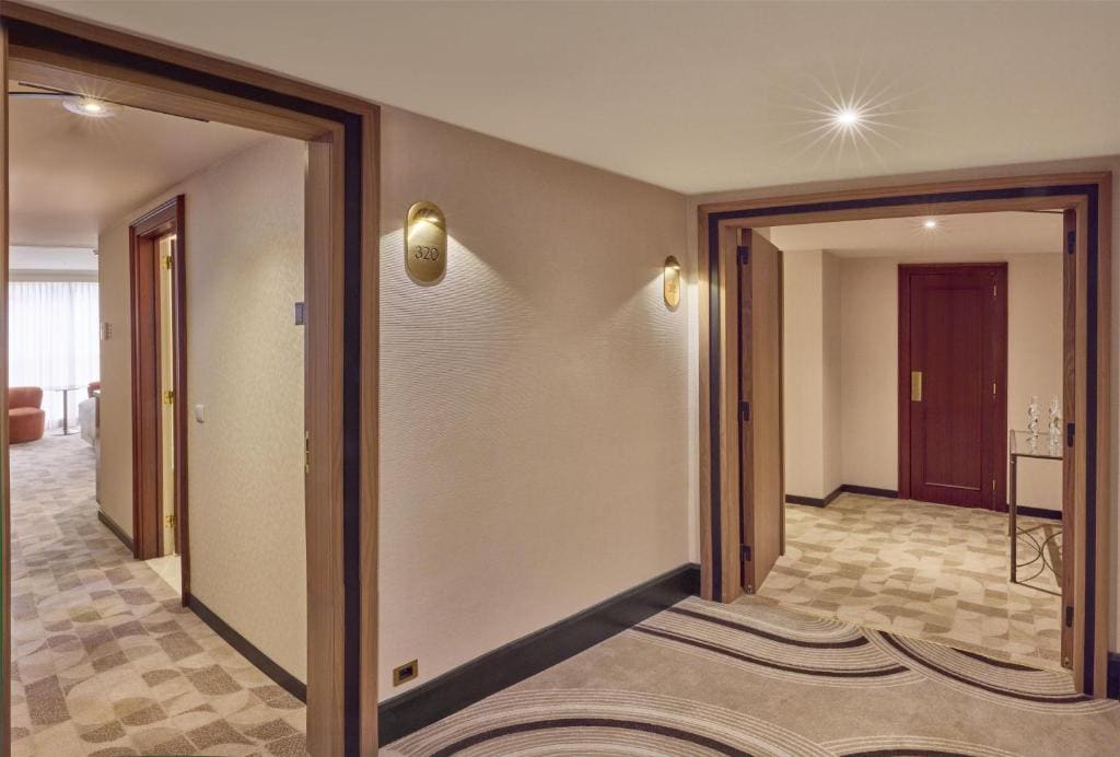 King Room room - Image 1