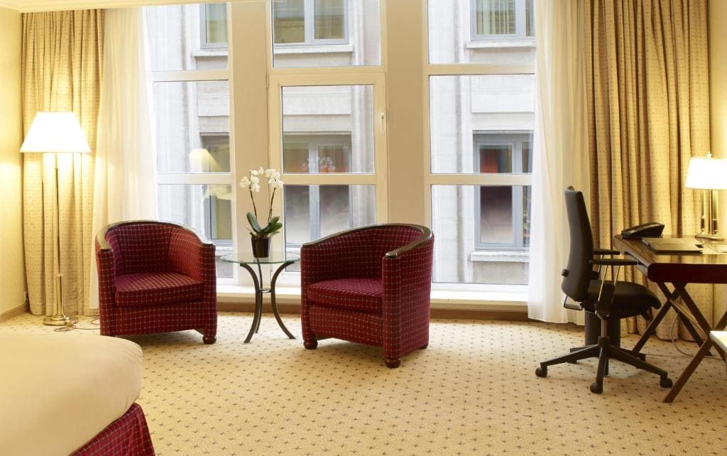 Executive King Room room - Image 2