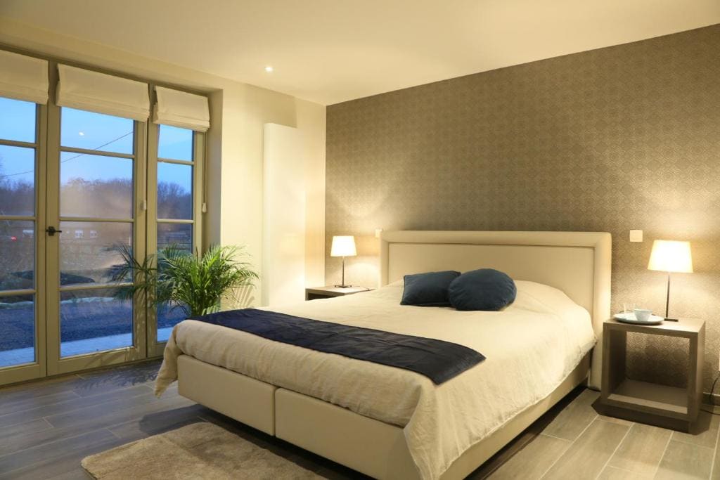 Double Room with Garden View room - Image 3