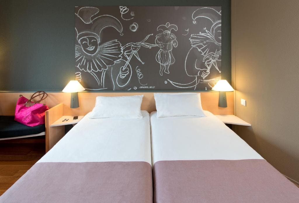 Twin Room room - Image 2