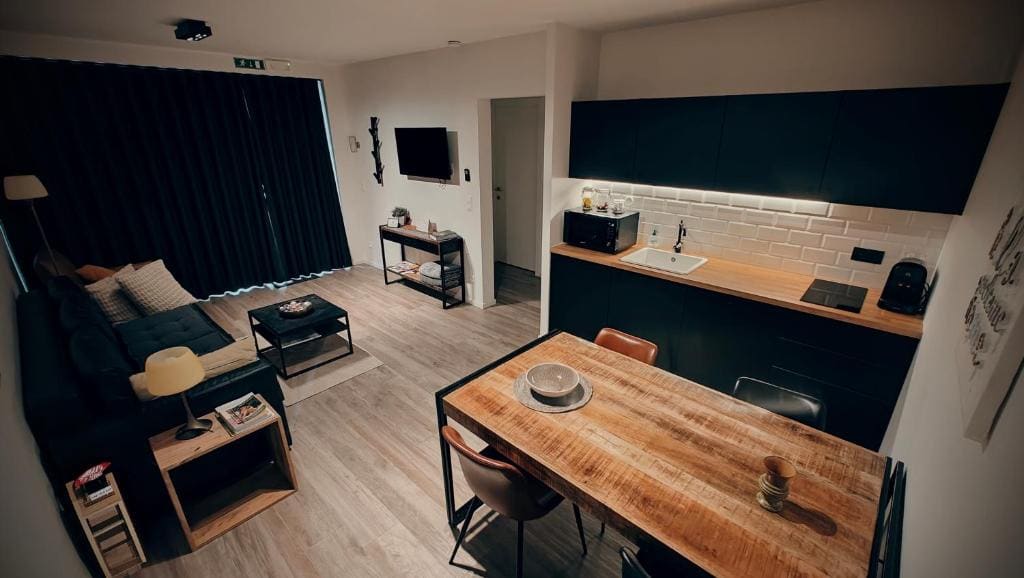 Deluxe Apartment room - Image 2