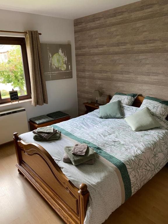 Double Room with Private Bathroom room - Image 3
