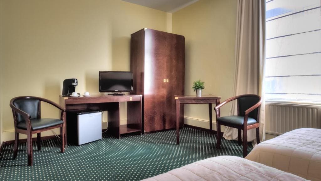 Twin Room room - Image 2