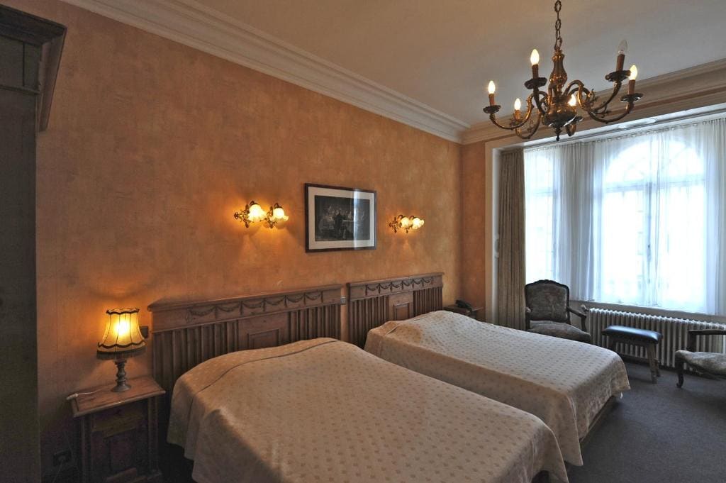 Quadruple Room with Shower room - Image 3