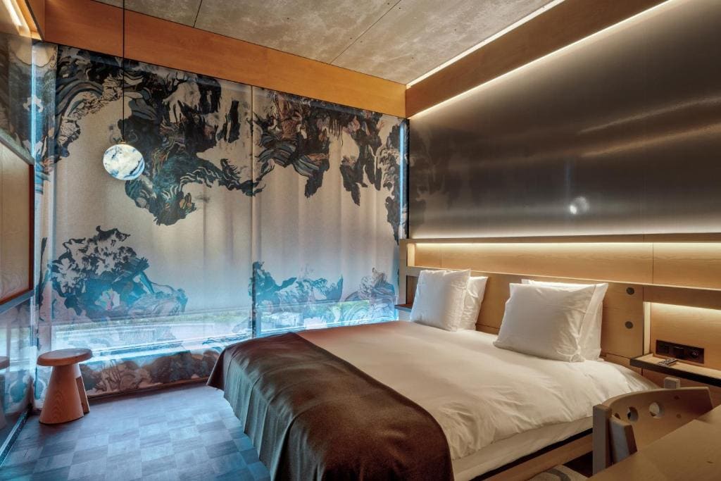 20 room - Image 2