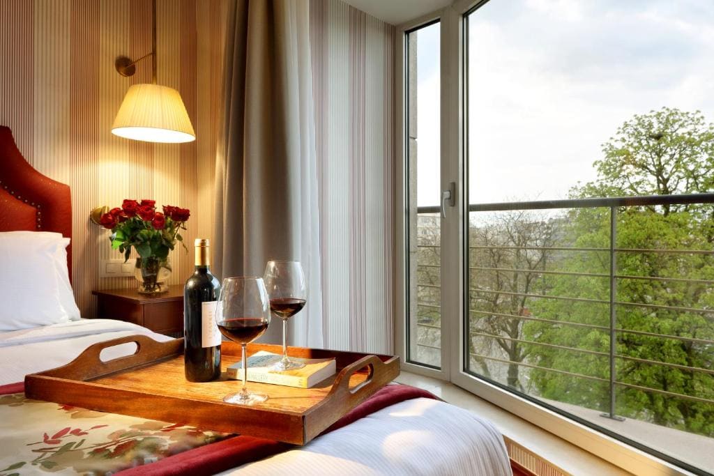 Deluxe Triple Room room - Image 2