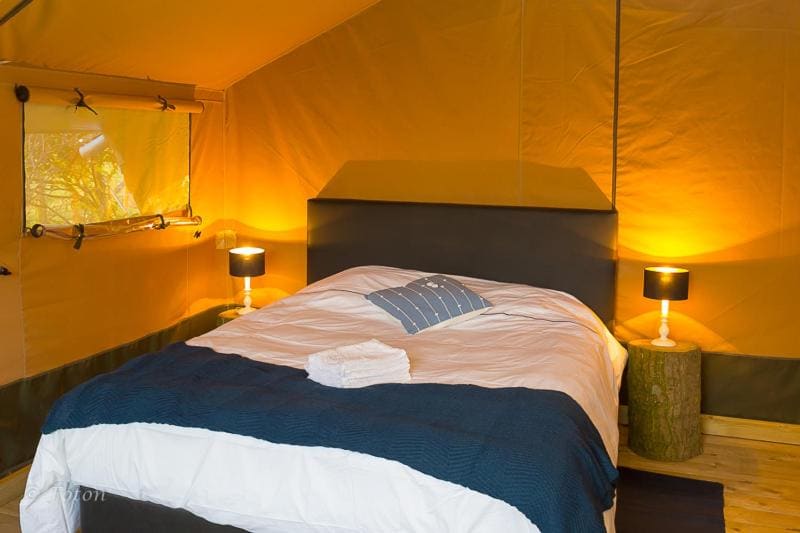 Tent room - Image 1