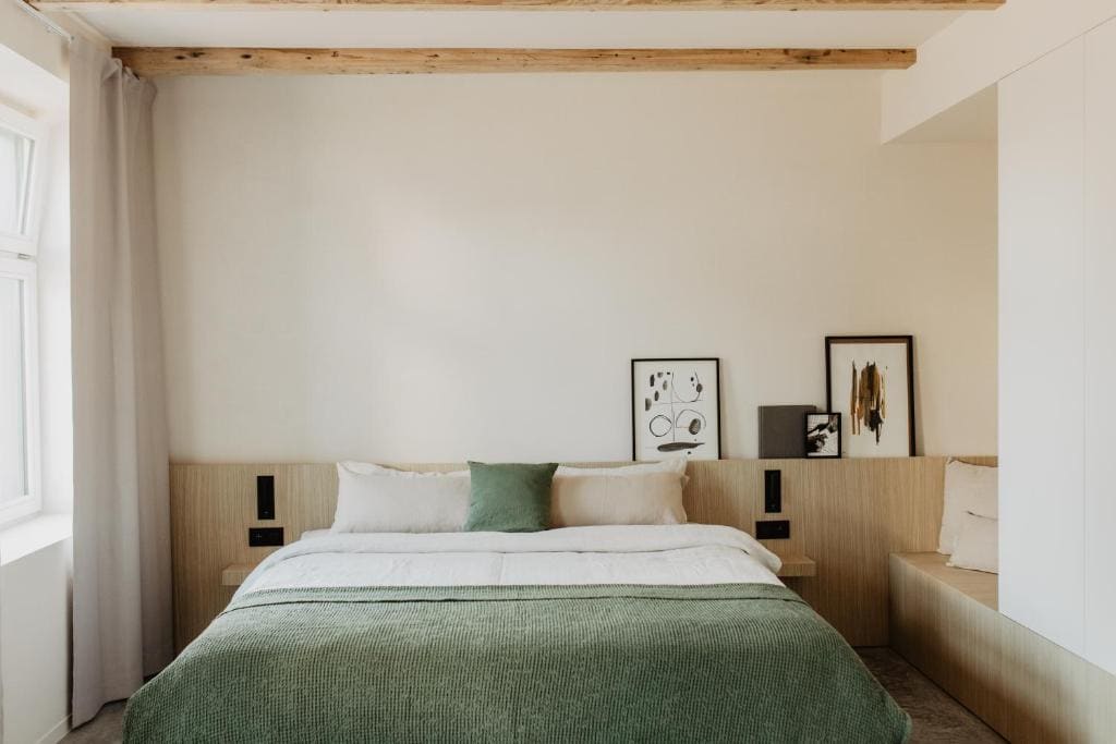 Suite with Garden View room - Image 3