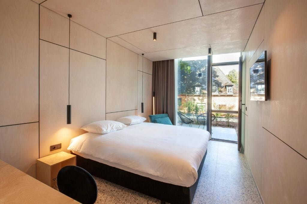 Superior Double or Twin Room with Terrace room - Image 2