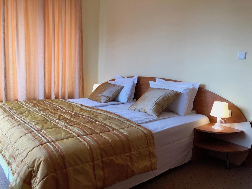 Studio with Balcony room - Image 1