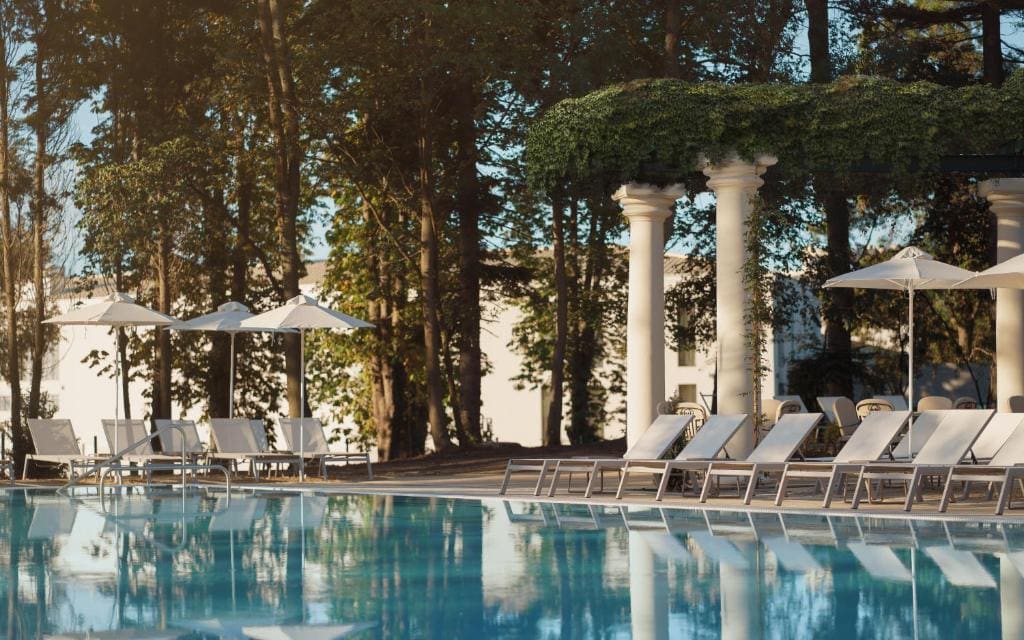 Double Room with Pool View and Free Access to AquaHouse Thermal & Beach room - Image 1