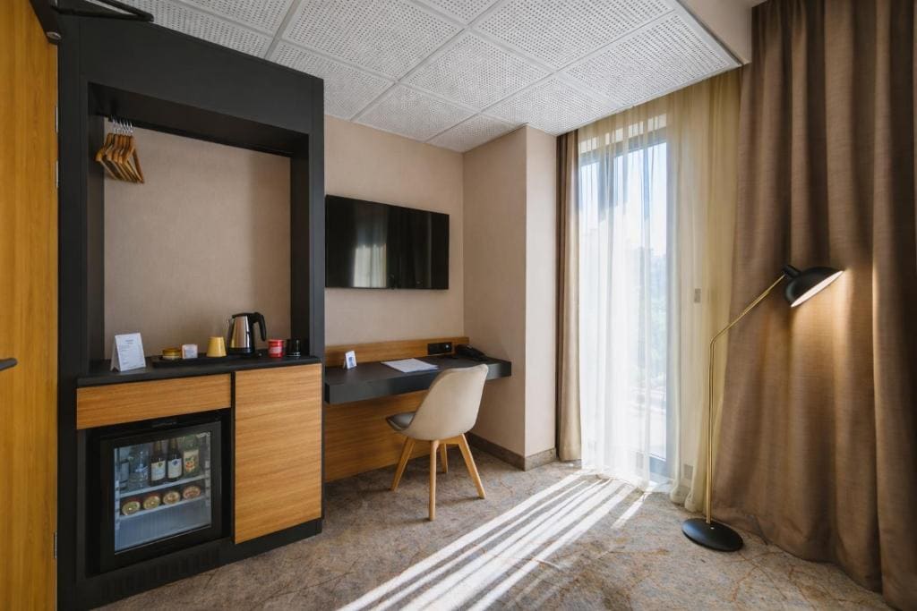 Deluxe Twin Room room - Image 3