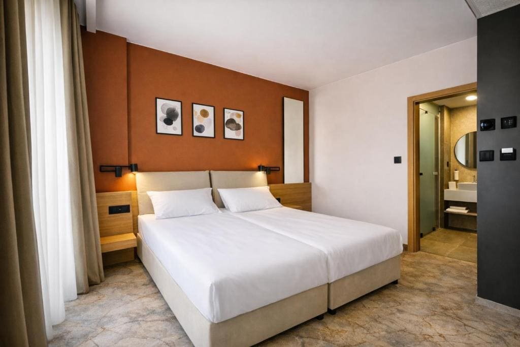 Deluxe Twin Room room - Image 2