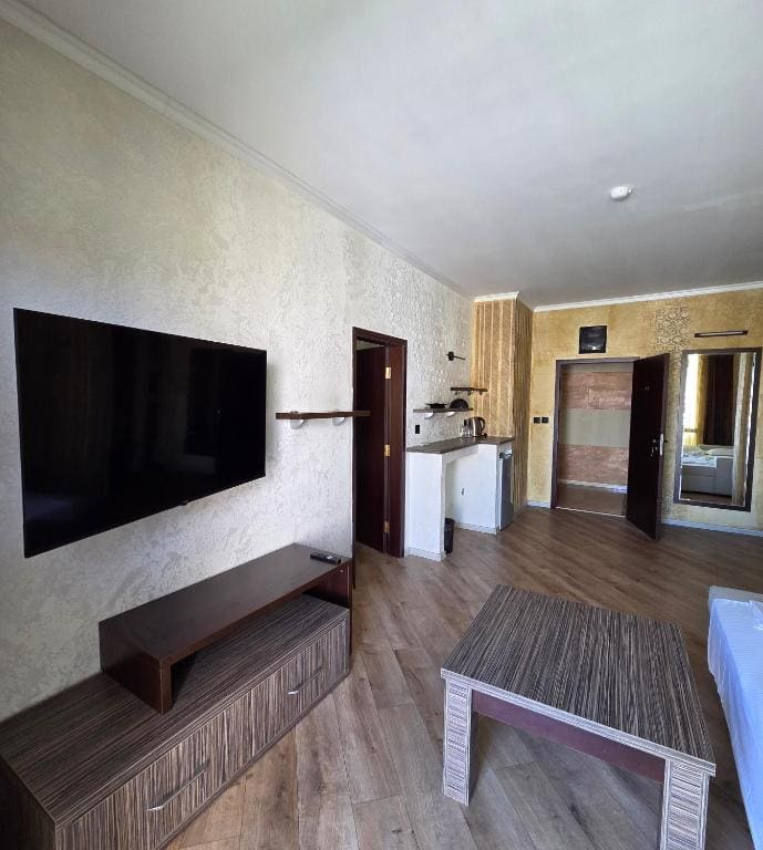 One-Bedroom Suite with Terrace and Sea View room - Image 3