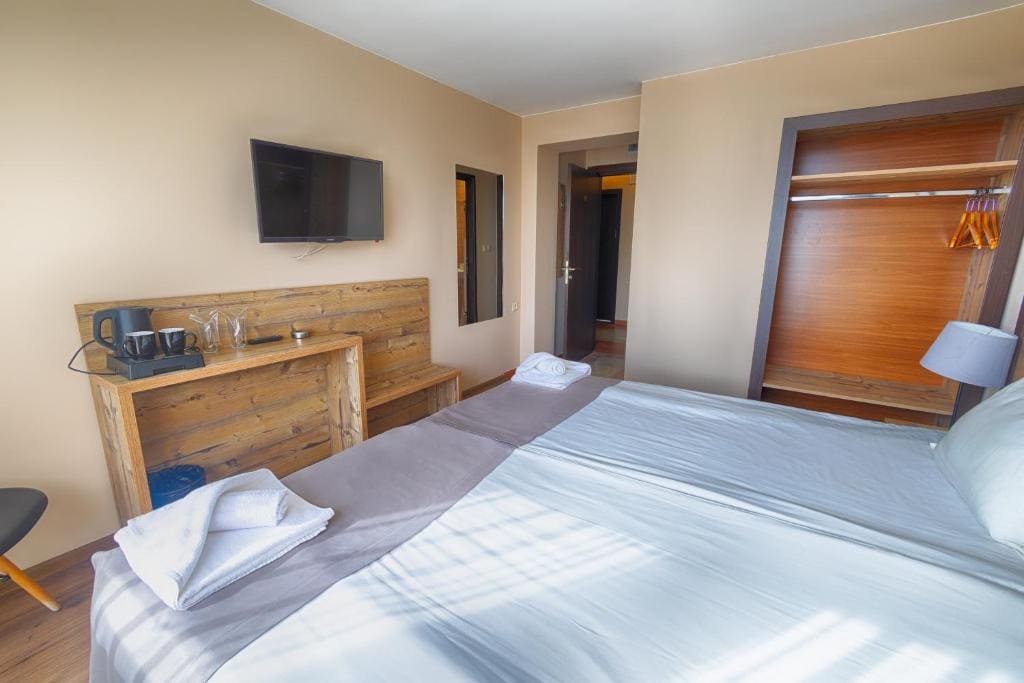 Double Room room - Image 2