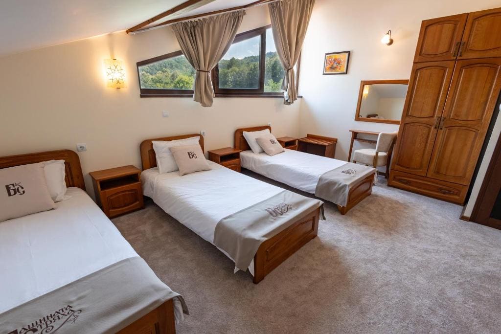 Two-Bedroom Chalet room - Image 1