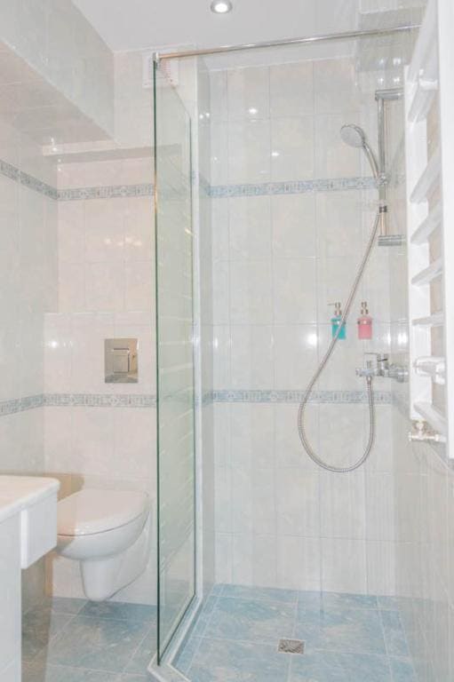 Double Room with City View room - Image 2