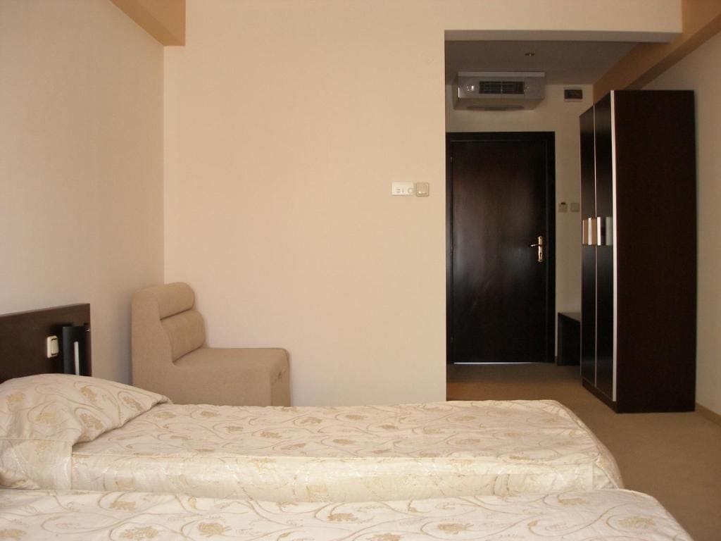 Twin Room room - Image 3